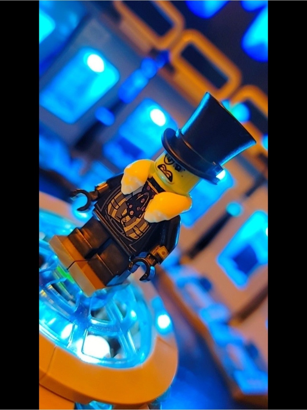 Batman Penguin Minifigure Lego Compatible
